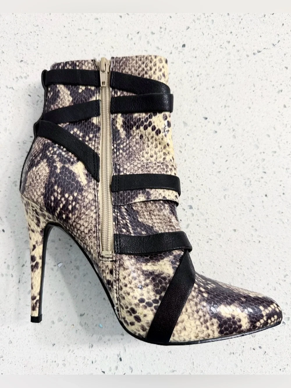 GUESS Paisley 2 Snake Print Ankle Booties Size 6 Pointed Toe Stiletto Heels - Picture 3 of 14